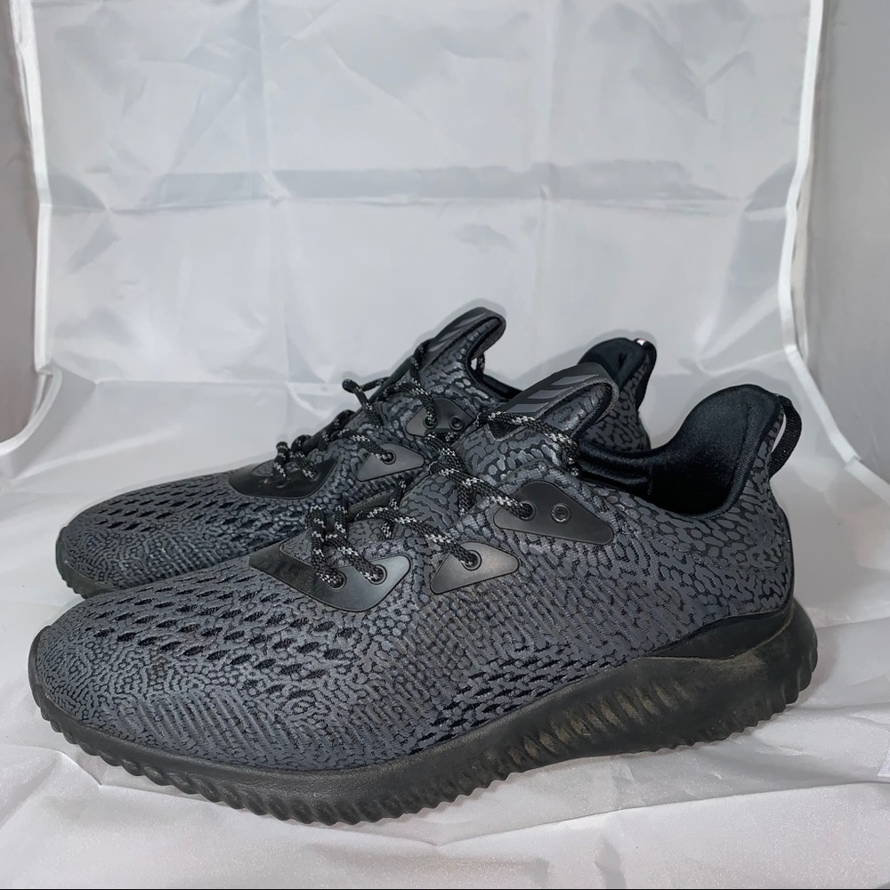 Adidas Alphabounce AMS Triple Black Men’s size 10